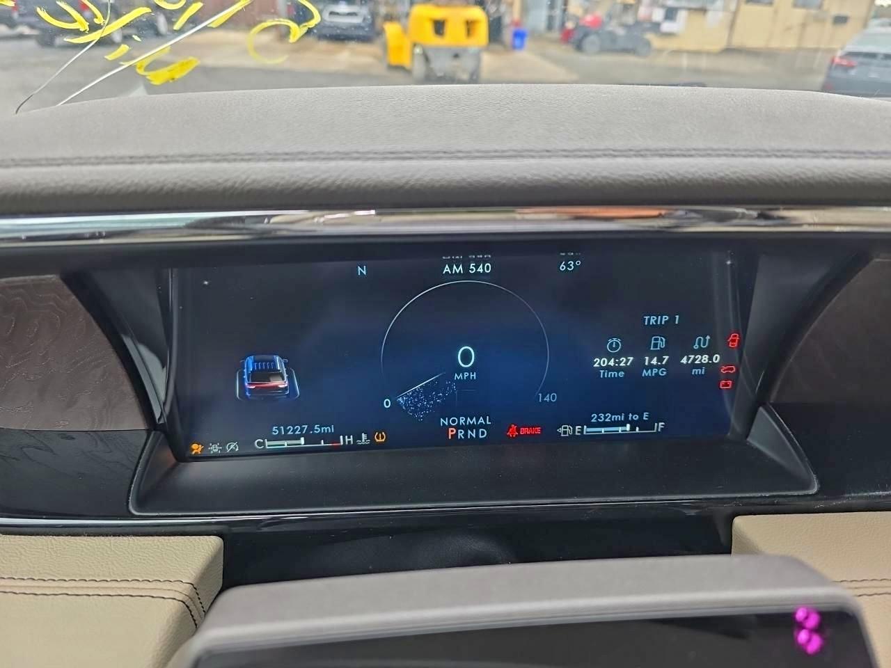 2022 LINCOLN NAVIGATOR L RESERVE photo 15
