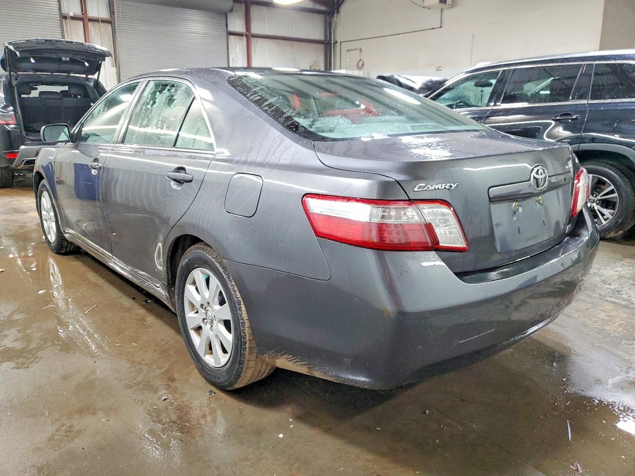 2009 TOYOTA CAMRY HYBRID photo 2