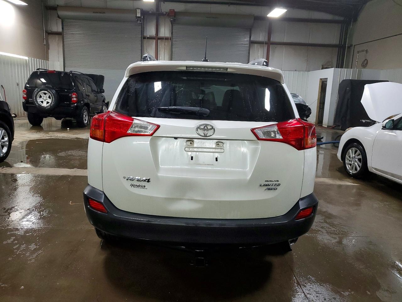 2015 TOYOTA RAV4 LIMITED photo 6