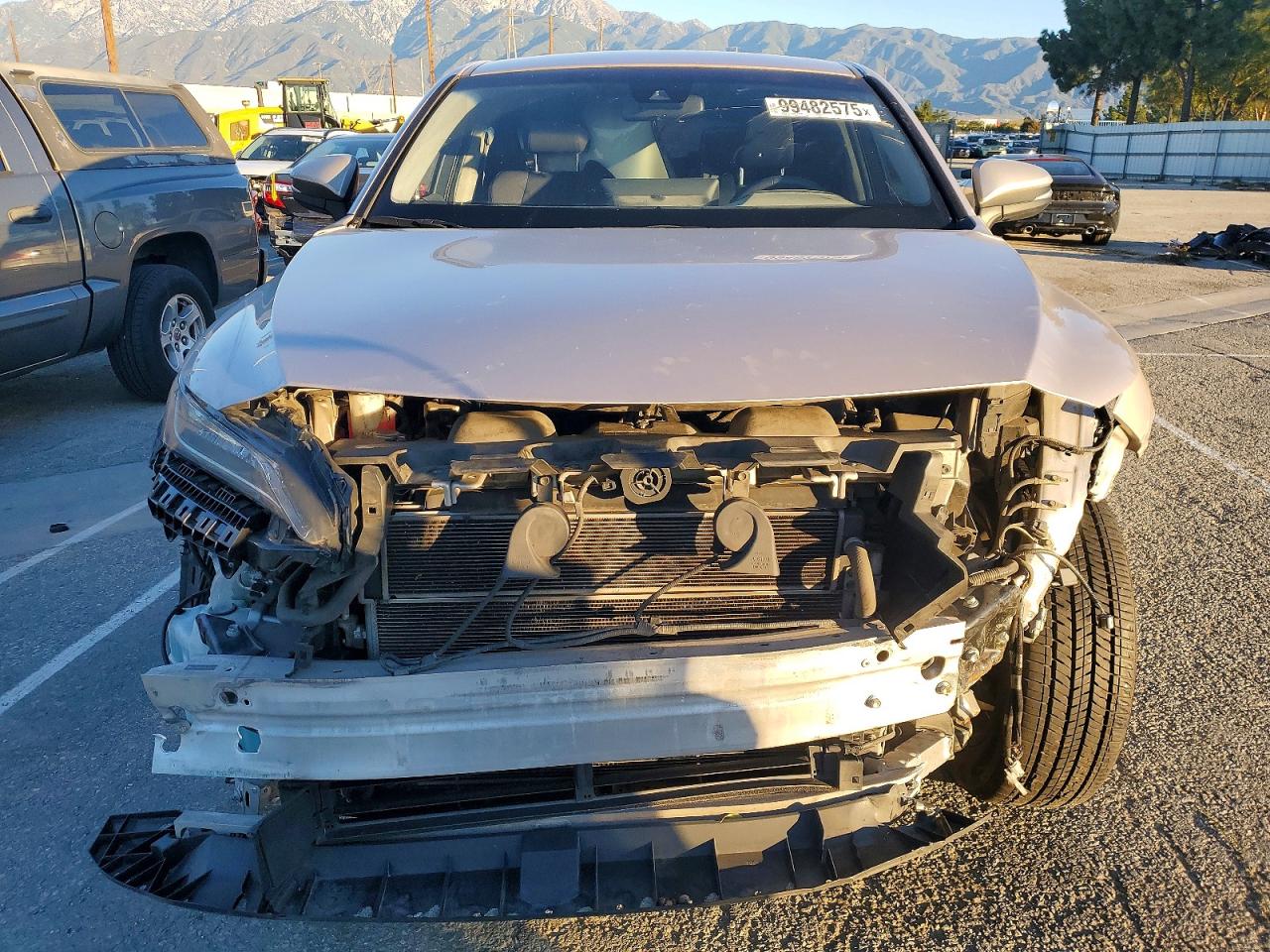 2021 TOYOTA VENZA LE photo 5