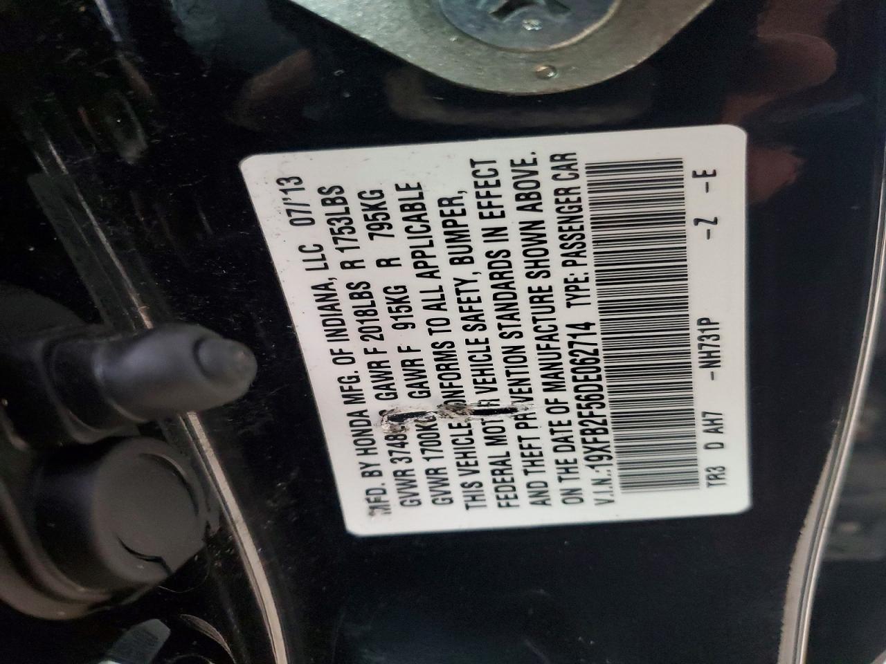 2013 HONDA CIVIC LX photo 12
