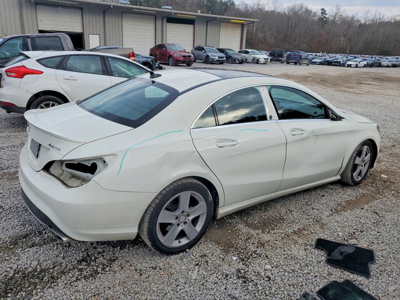 2016 MERCEDES-BENZ CLA 250 4MATIC photo 3