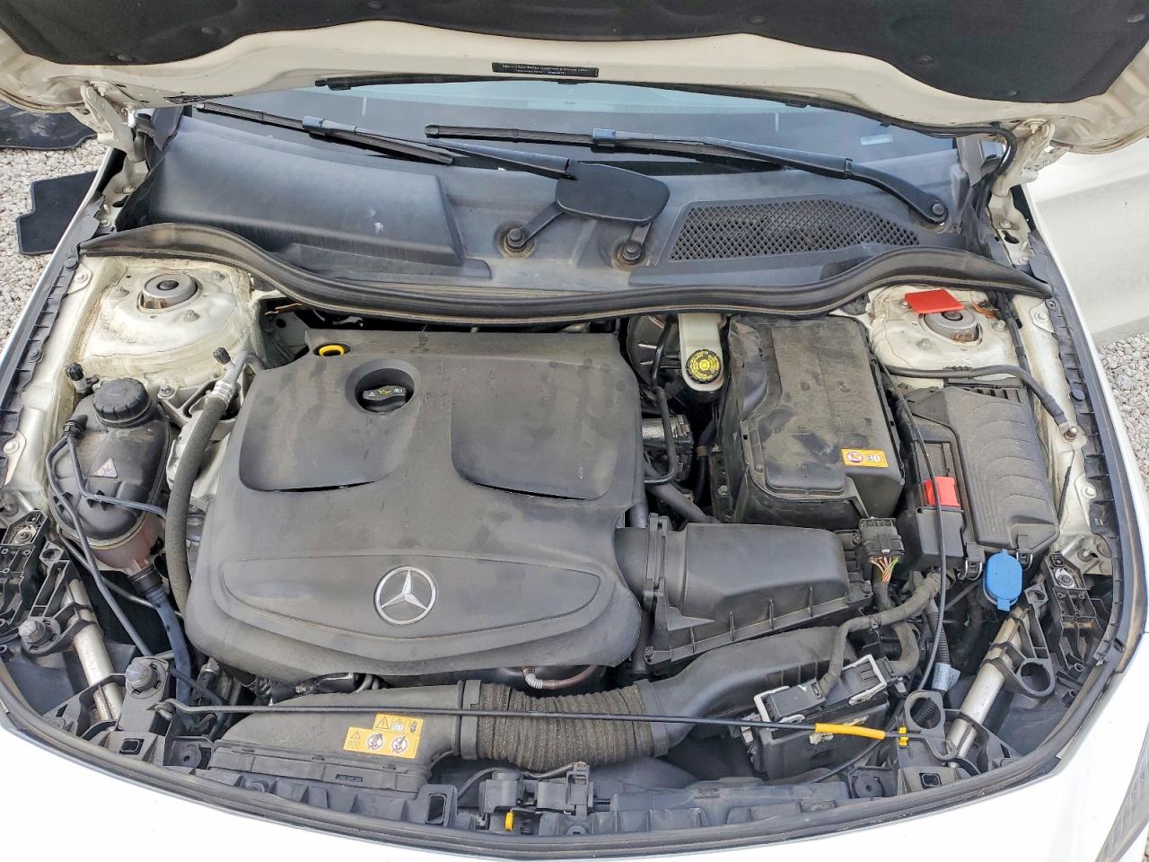 2016 MERCEDES-BENZ CLA 250 4MATIC photo 11
