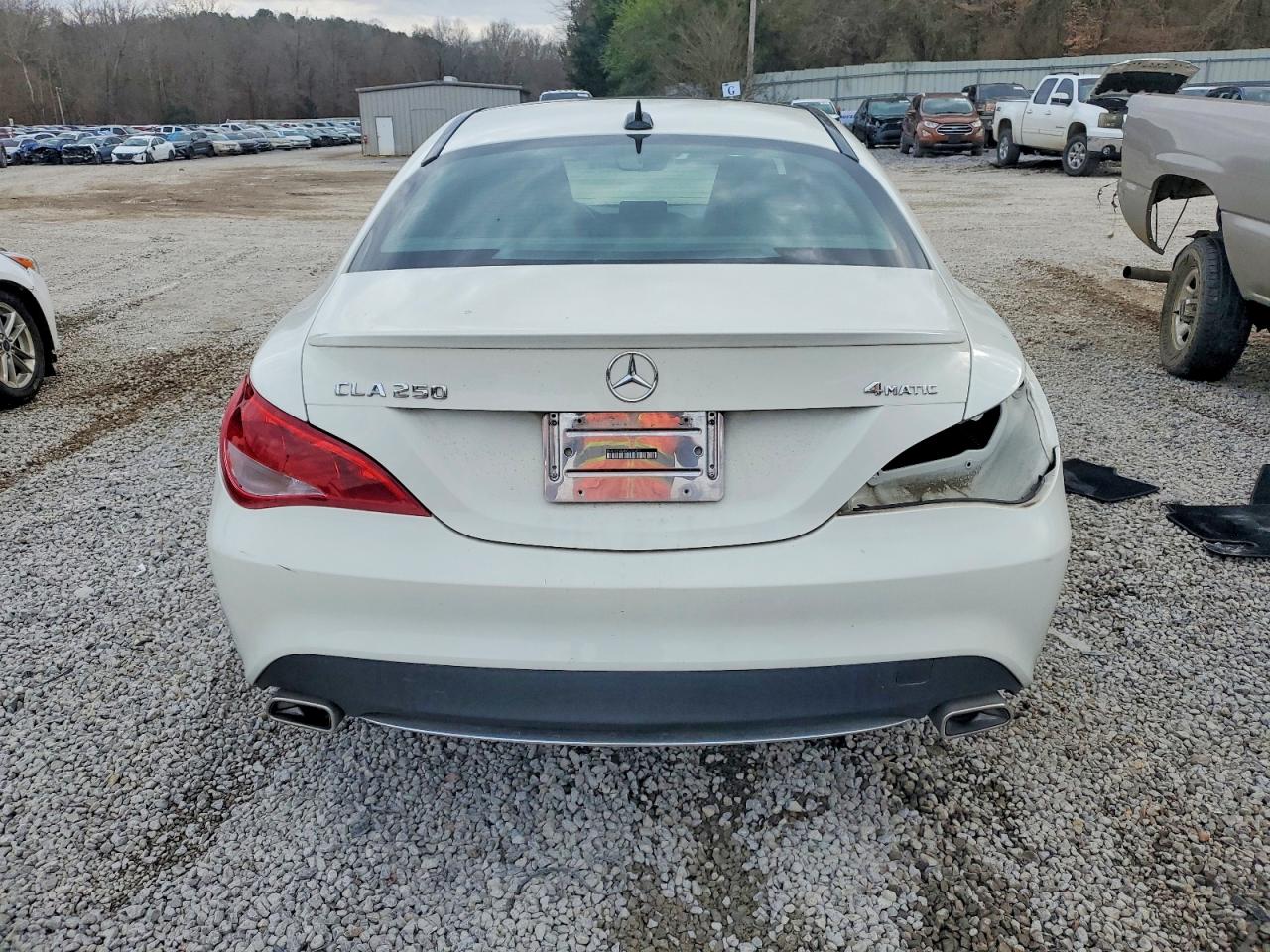 2016 MERCEDES-BENZ CLA 250 4MATIC photo 6