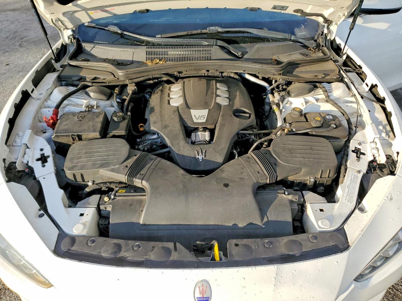 2017 MASERATI GHIBLI photo 11