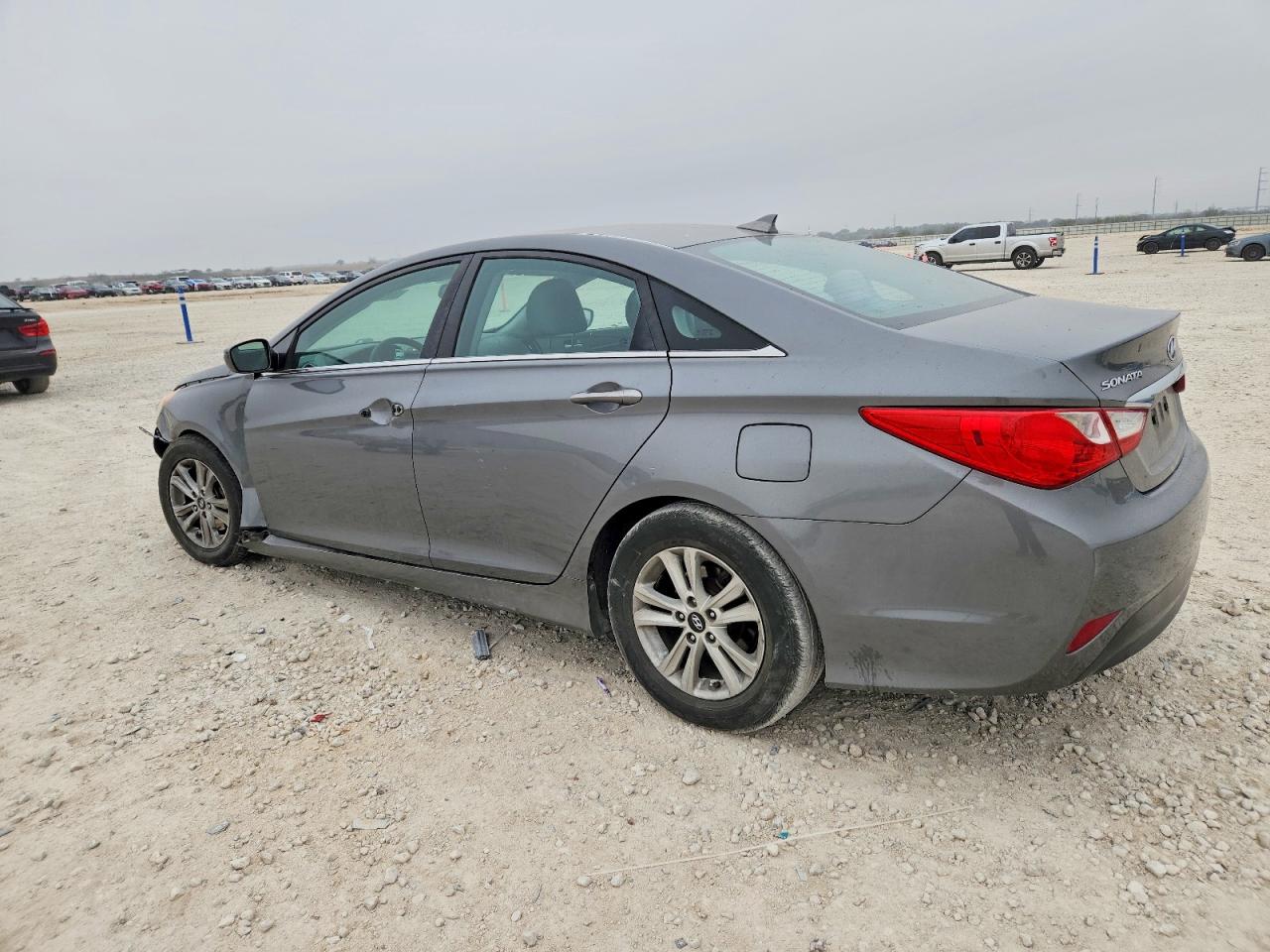 2014 HYUNDAI SONATA GLS photo 3