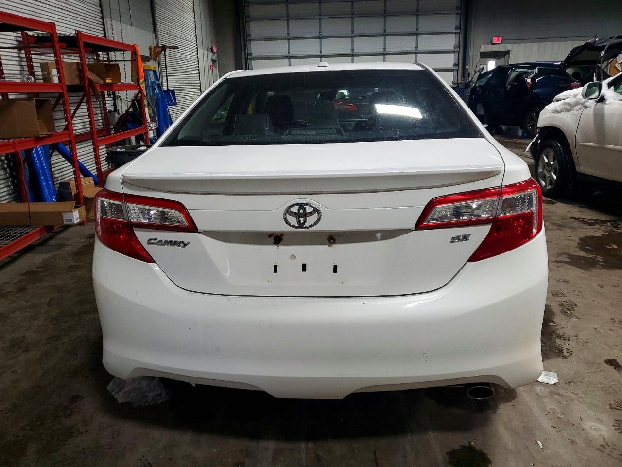 2012 TOYOTA CAMRY BASE photo 6