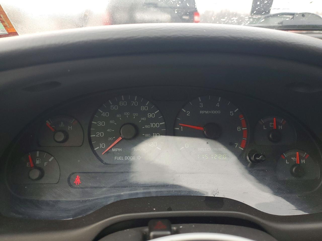 2004 FORD MUSTANG photo 9