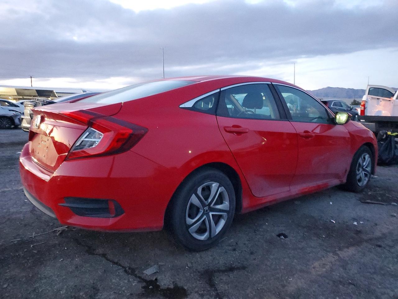 2016 HONDA CIVIC LX photo 3