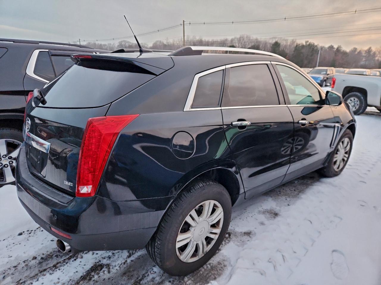 2013 CADILLAC SRX LUXURY COLLECTION photo 3