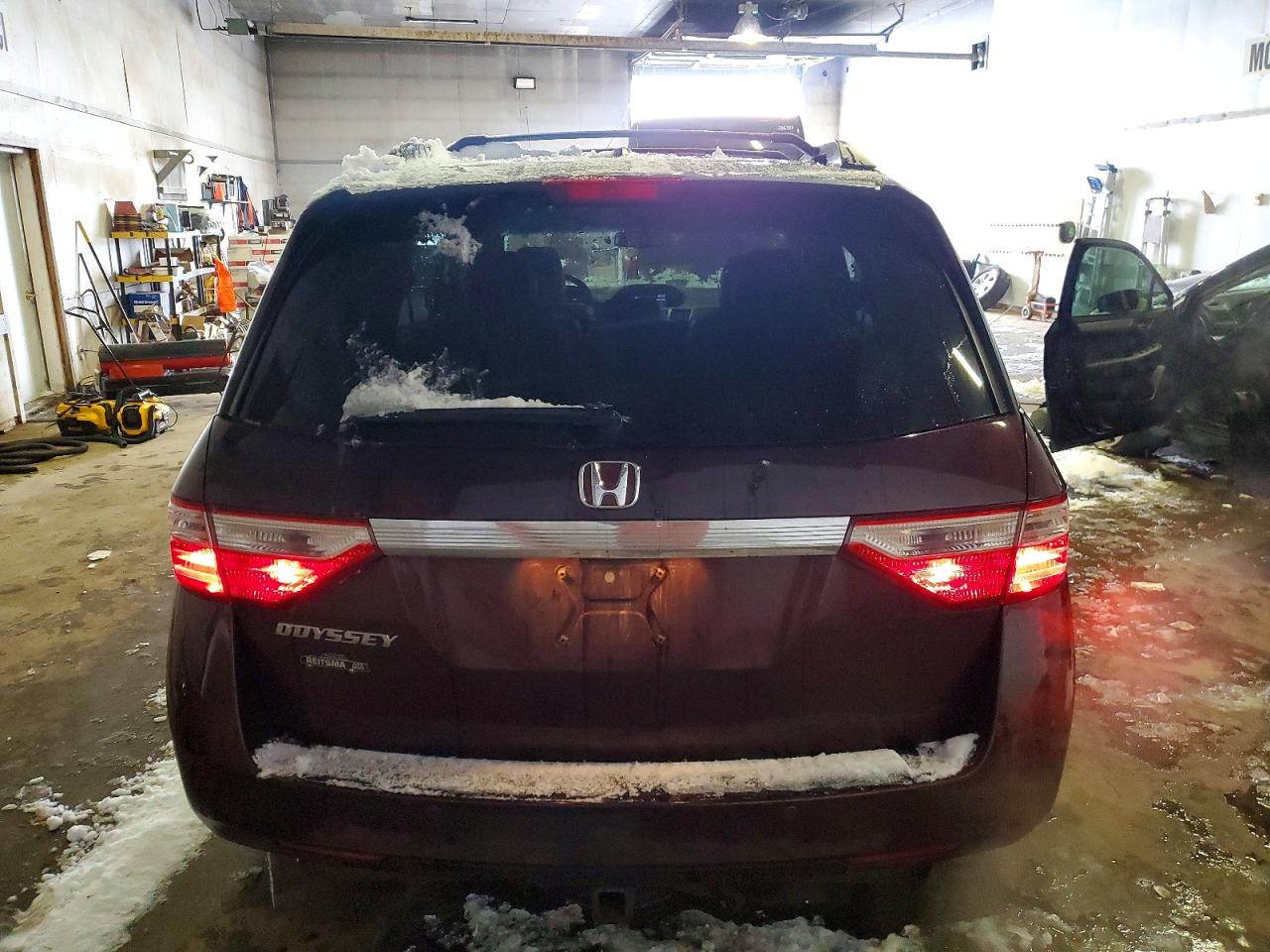 2012 HONDA ODYSSEY EXL photo 6