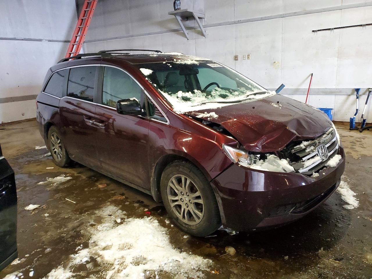 2012 HONDA ODYSSEY EXL photo 4