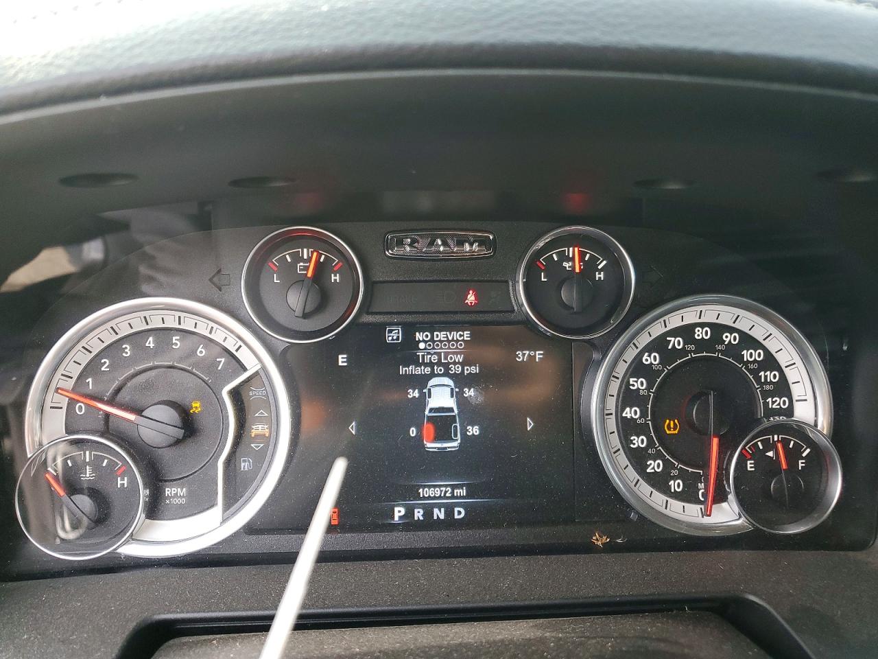 2017 RAM 1500 LARAMIE photo 9