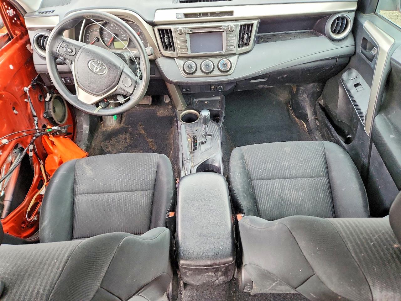 2015 TOYOTA RAV4 LE photo 8