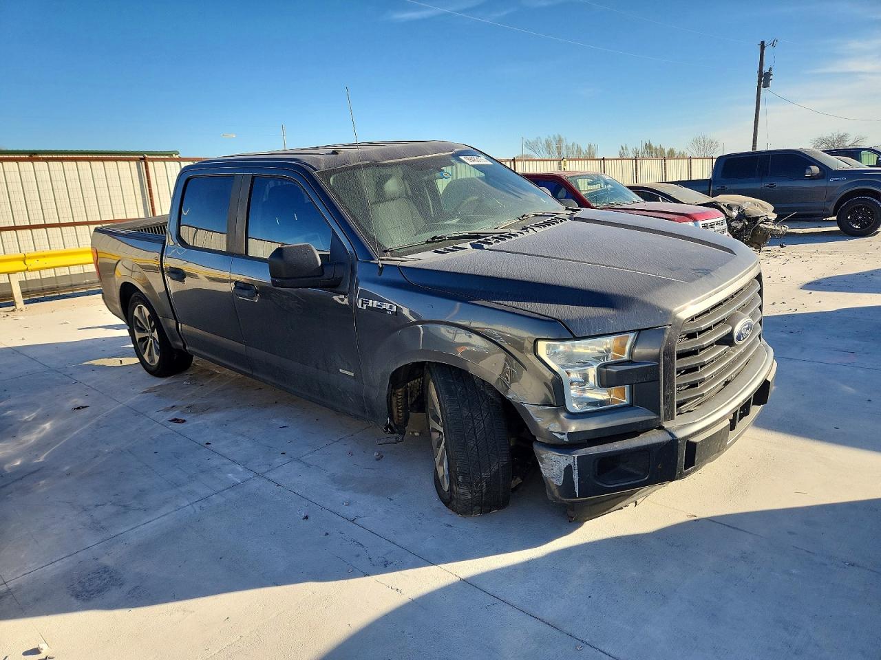 2017 FORD F150 SUPERCREW photo 4