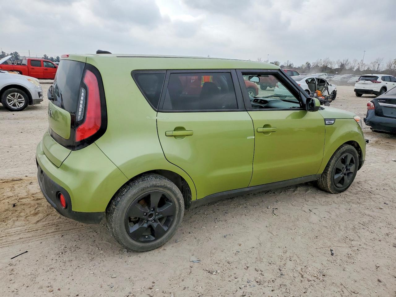 2017 KIA SOUL photo 3