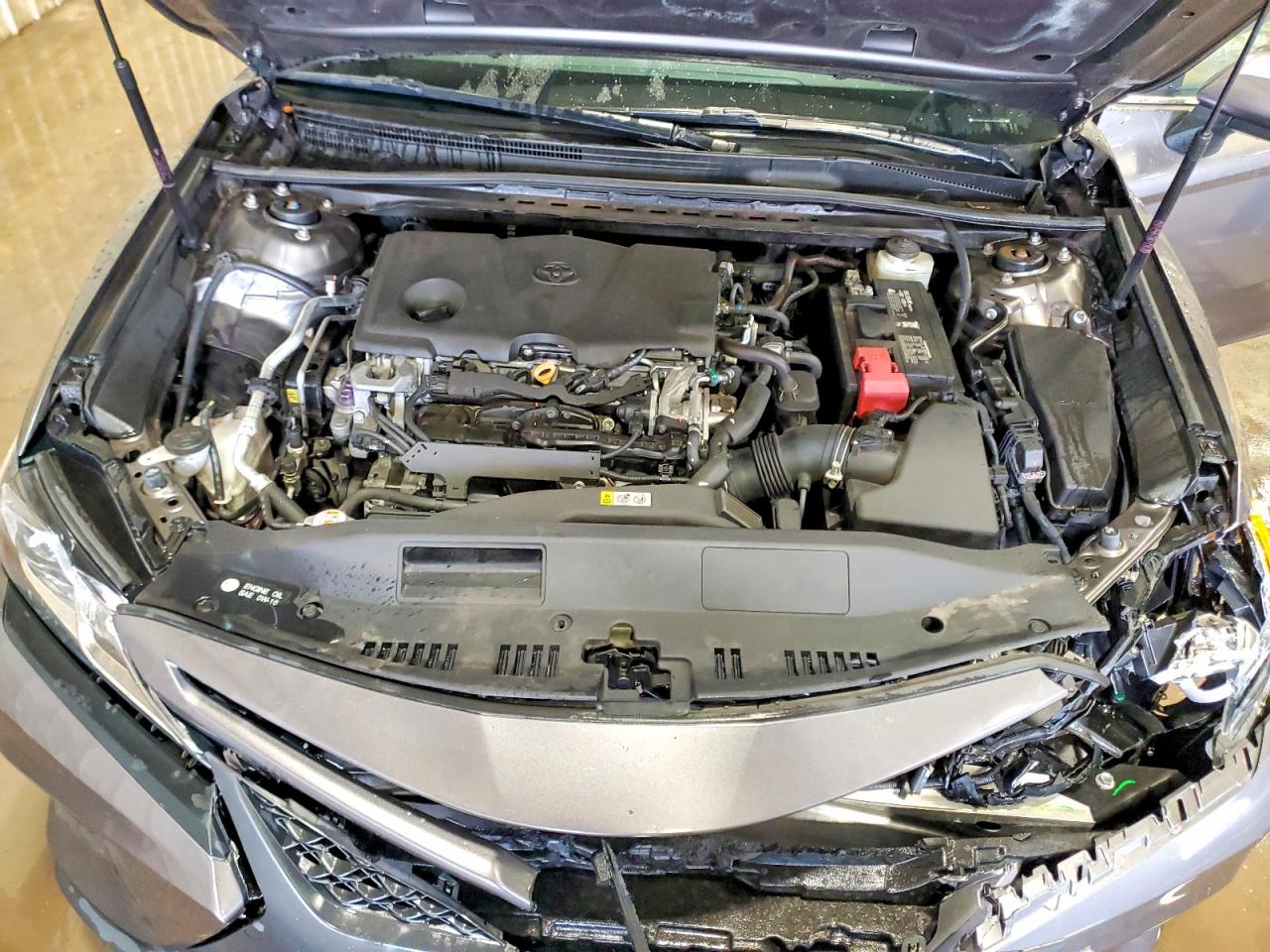 2018 TOYOTA CAMRY L photo 11