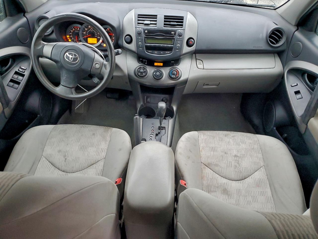 2010 TOYOTA RAV4 photo 8