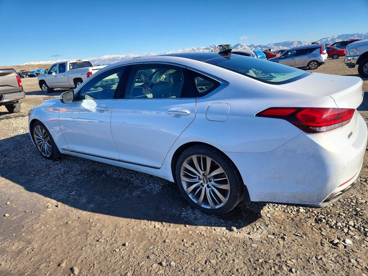 2015 HYUNDAI GENESIS 5.0L photo 2