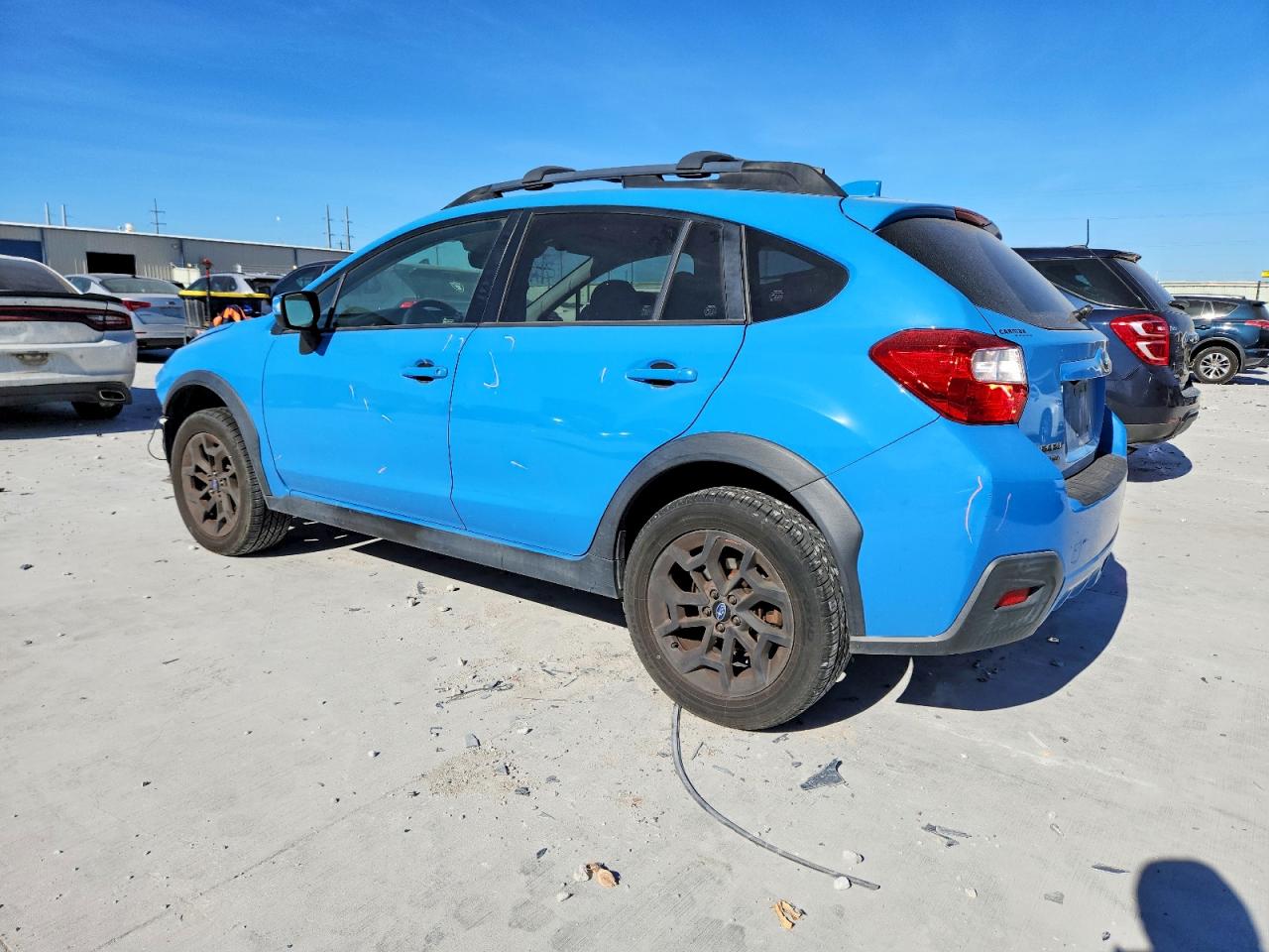 2017 SUBARU CROSSTREK PREMIUM photo 2
