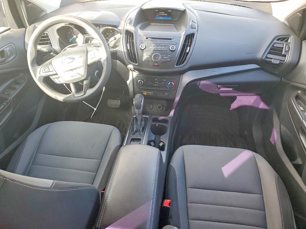 2017 FORD ESCAPE S photo 8