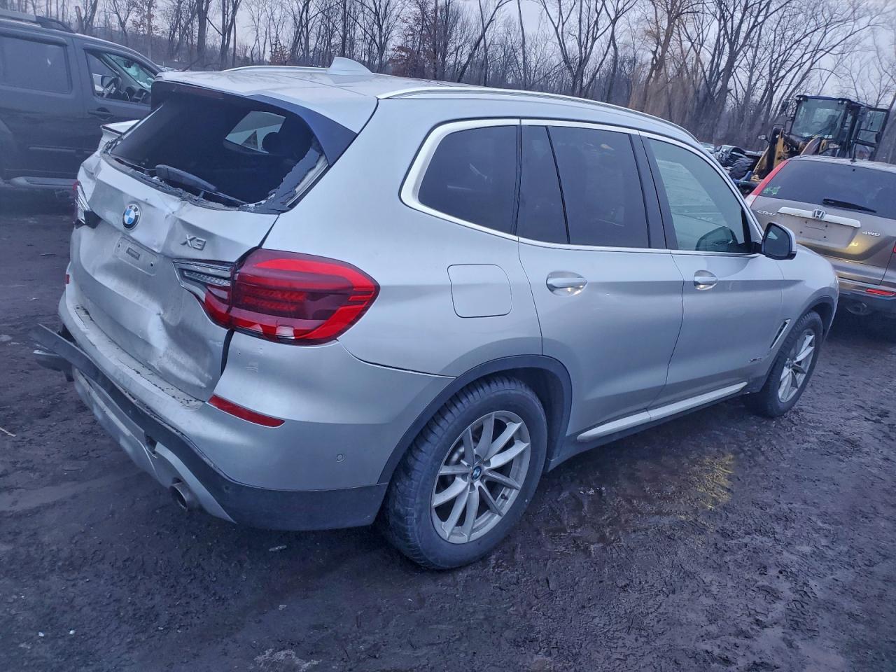 2018 BMW X3 XDRIVE30I photo 3