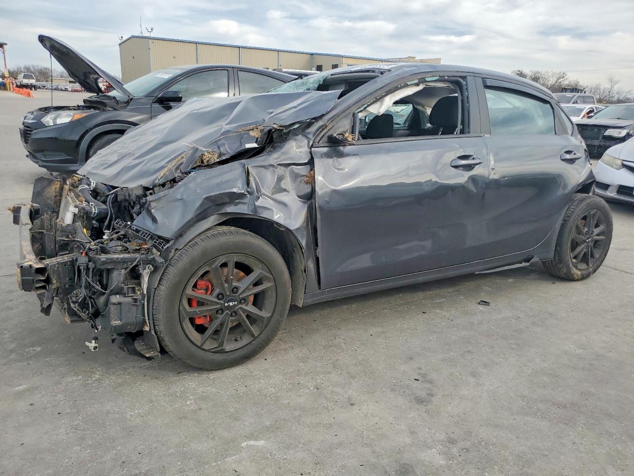 2023 KIA FORTE
