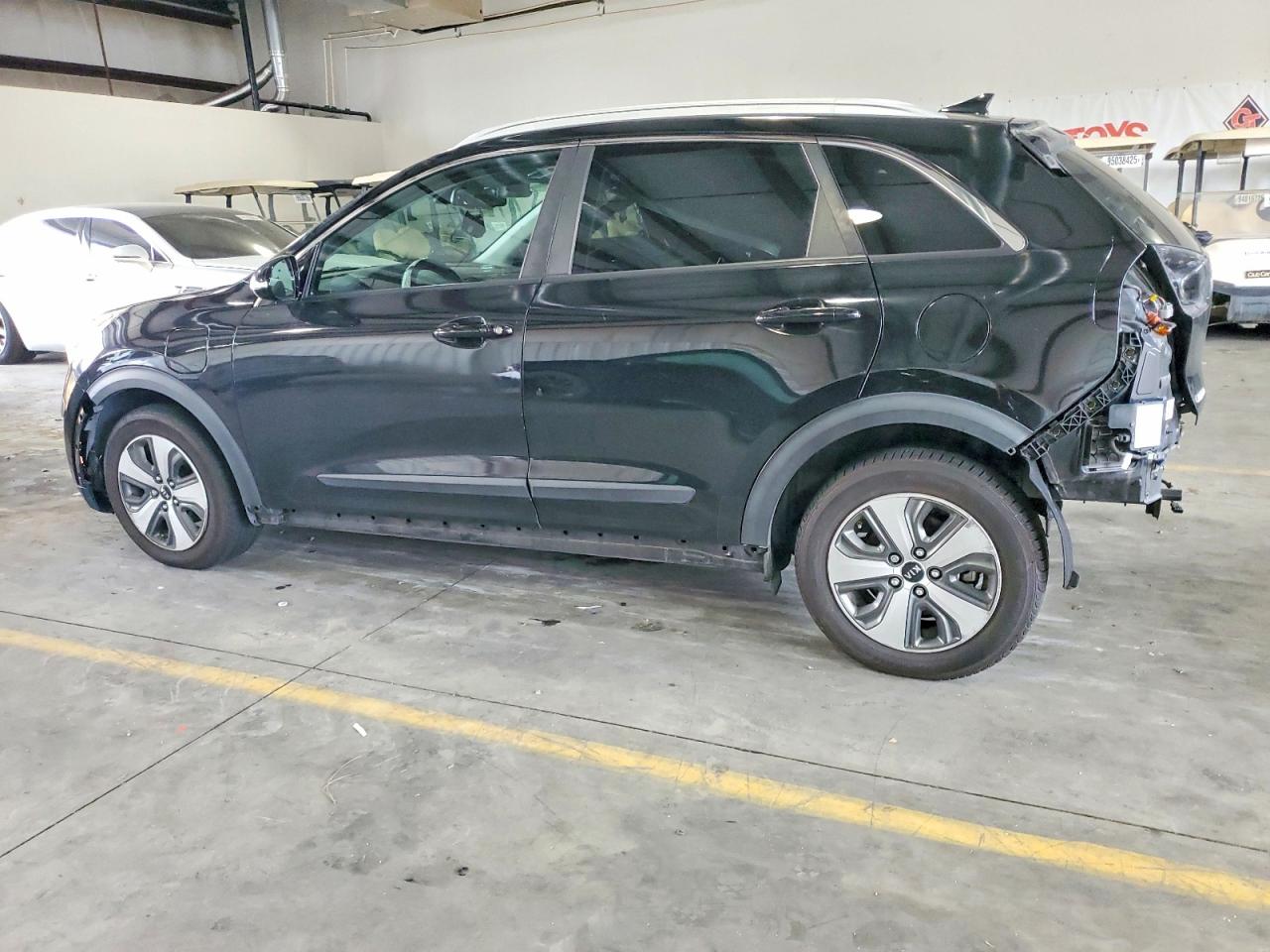 2018 KIA NIRO EX photo 2