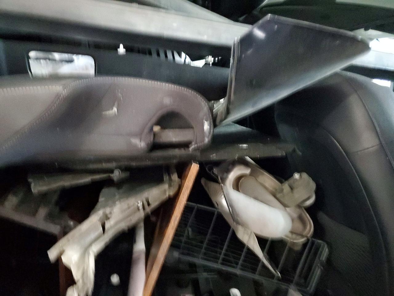2018 KIA NIRO EX photo 11