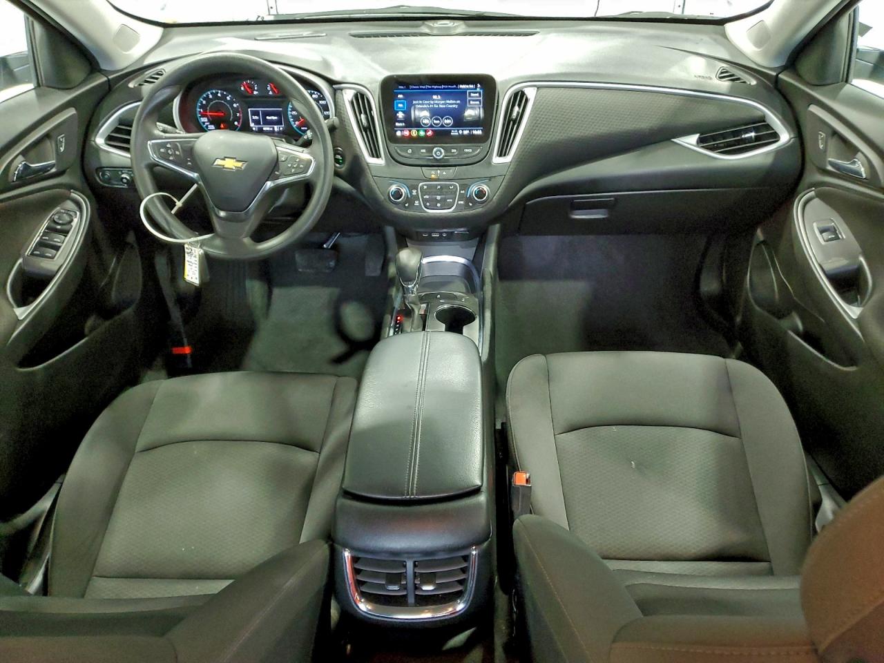 2023 CHEVROLET MALIBU LT photo 8
