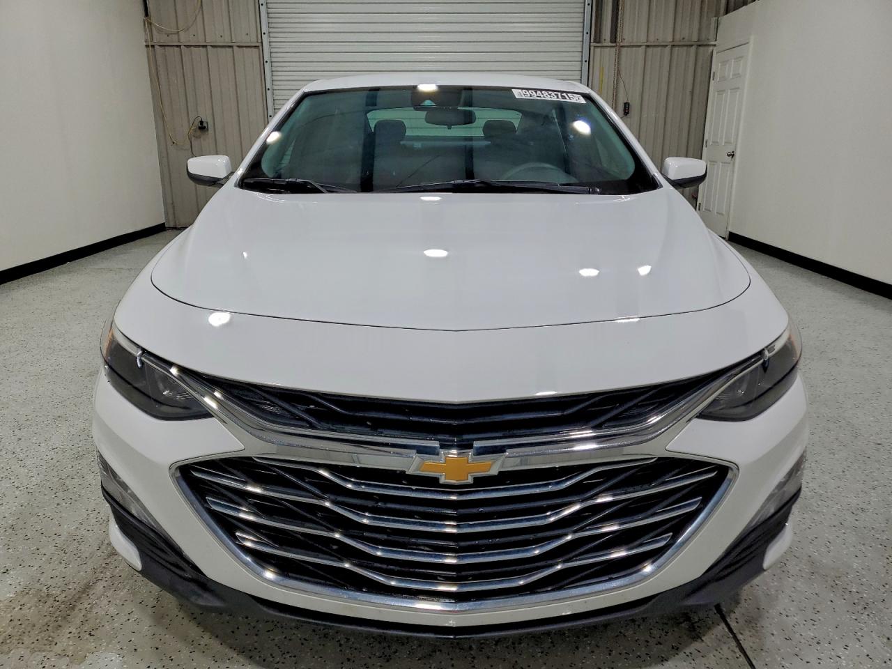 2023 CHEVROLET MALIBU LT photo 5