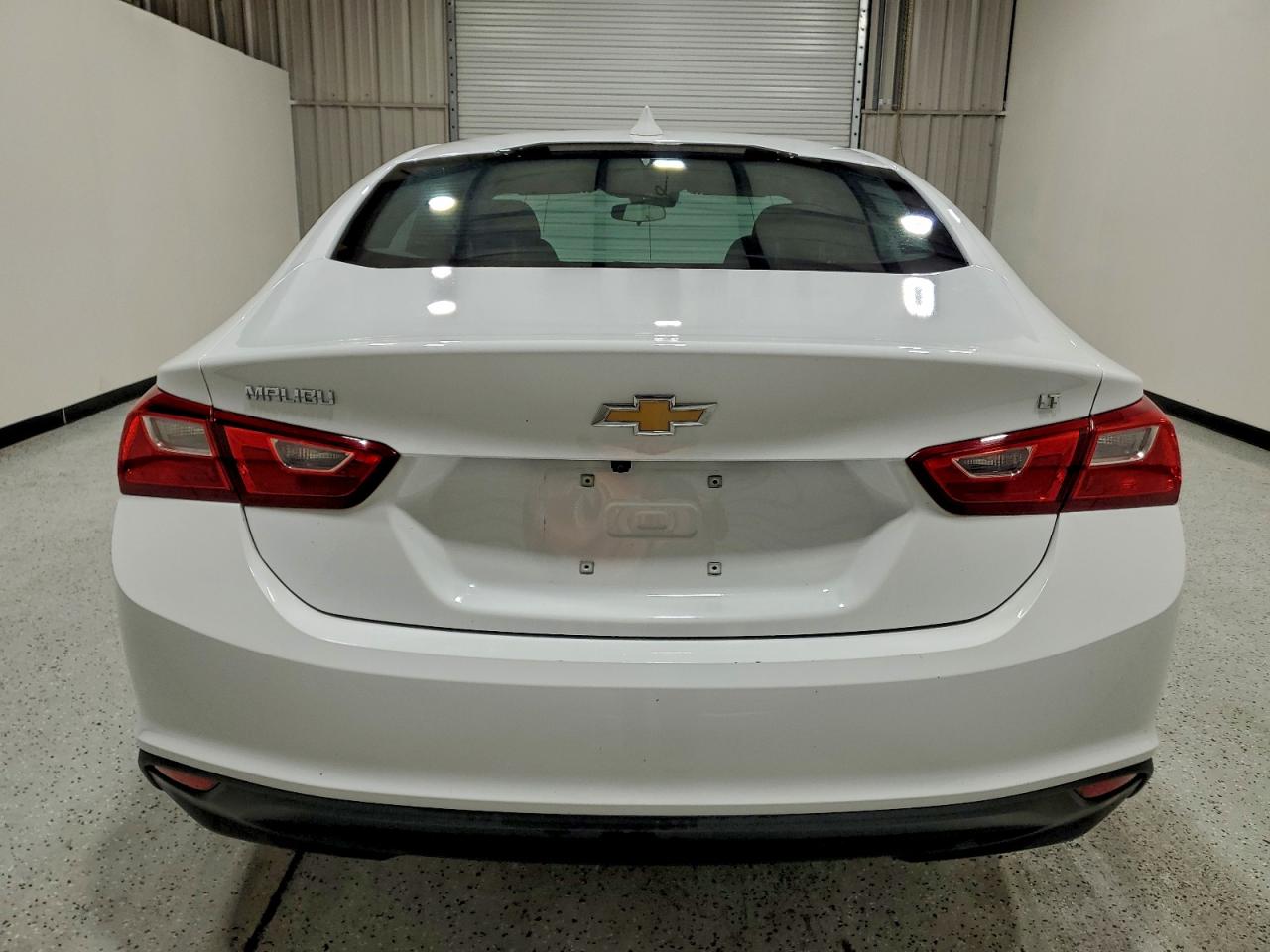 2023 CHEVROLET MALIBU LT photo 6