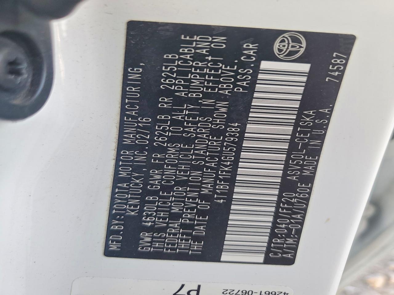 2016 TOYOTA CAMRY LE photo 13