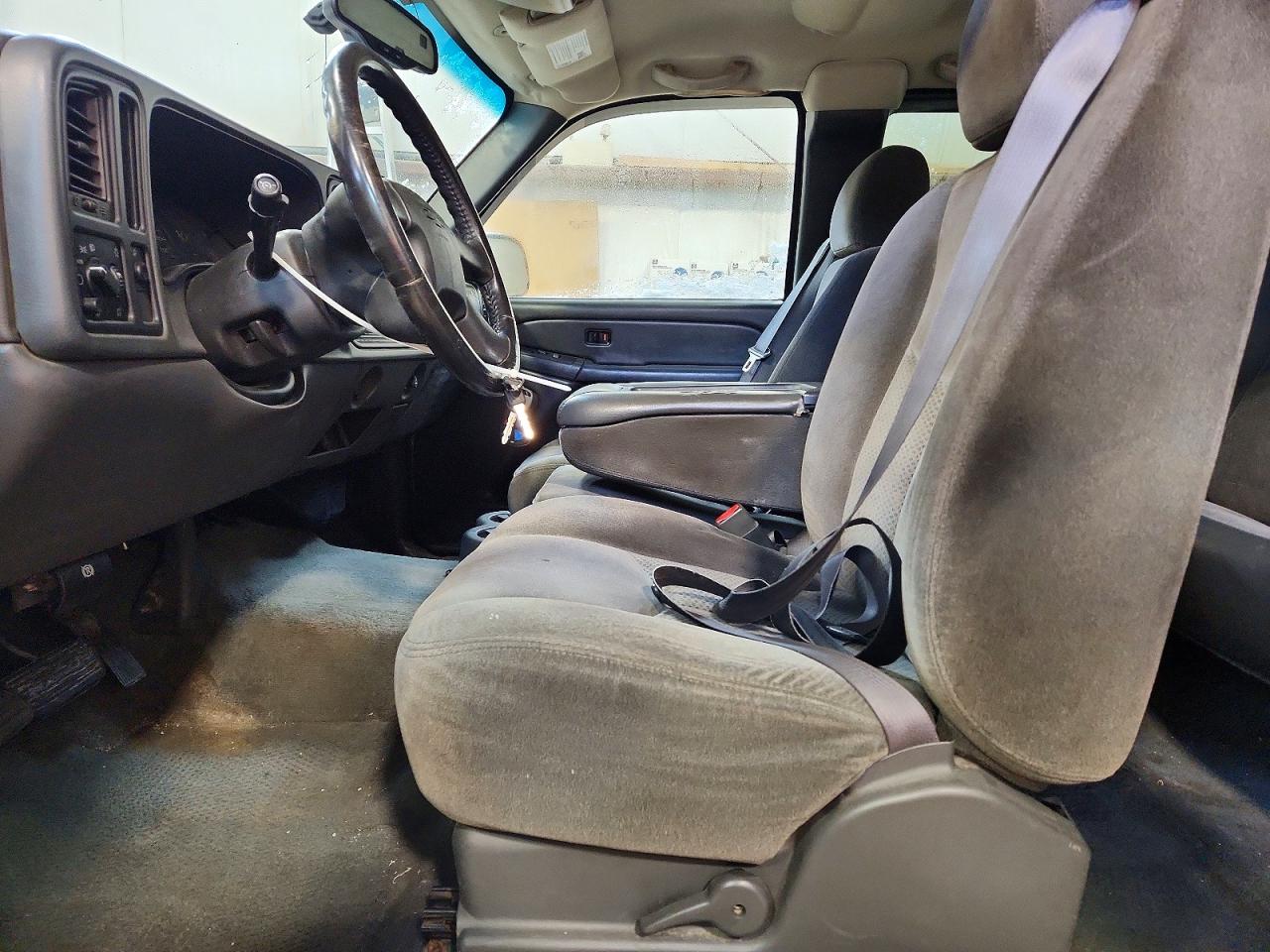 2006 CHEVROLET SILVERADO C1500 photo 7