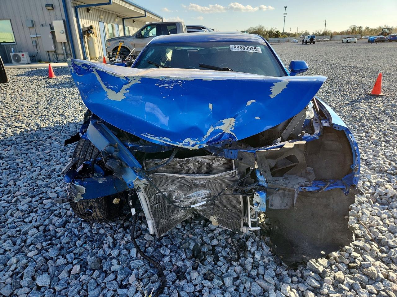 2017 CHEVROLET CAMARO LT photo 5