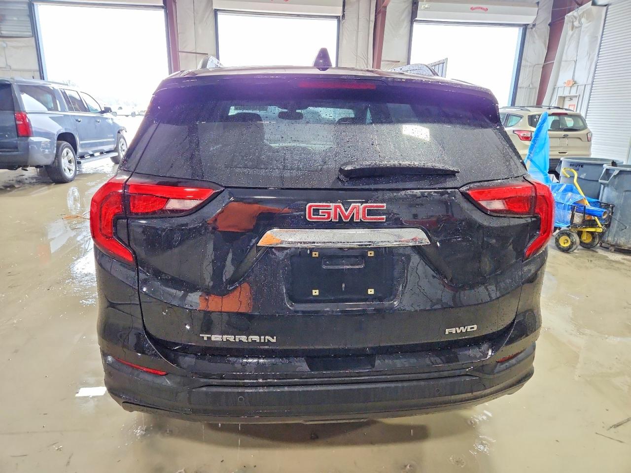 2018 GMC TERRAIN SLE photo 6