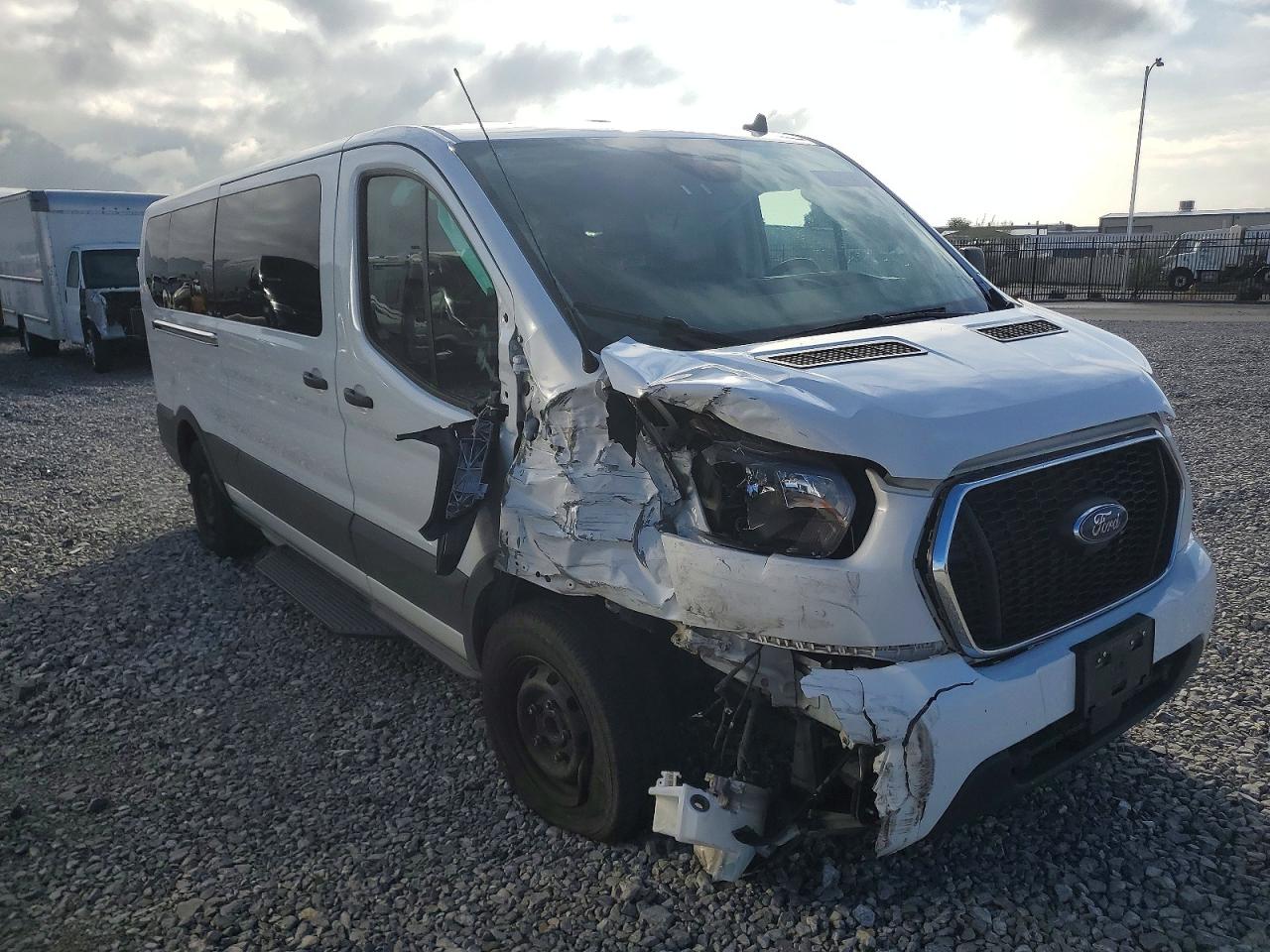 2025 FORD TRANSIT