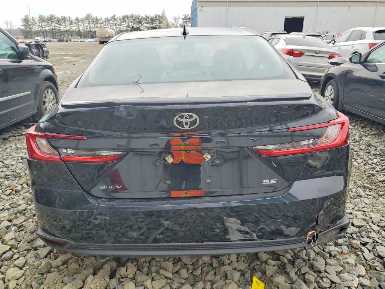 2025 TOYOTA CAMRY XSE photo 6