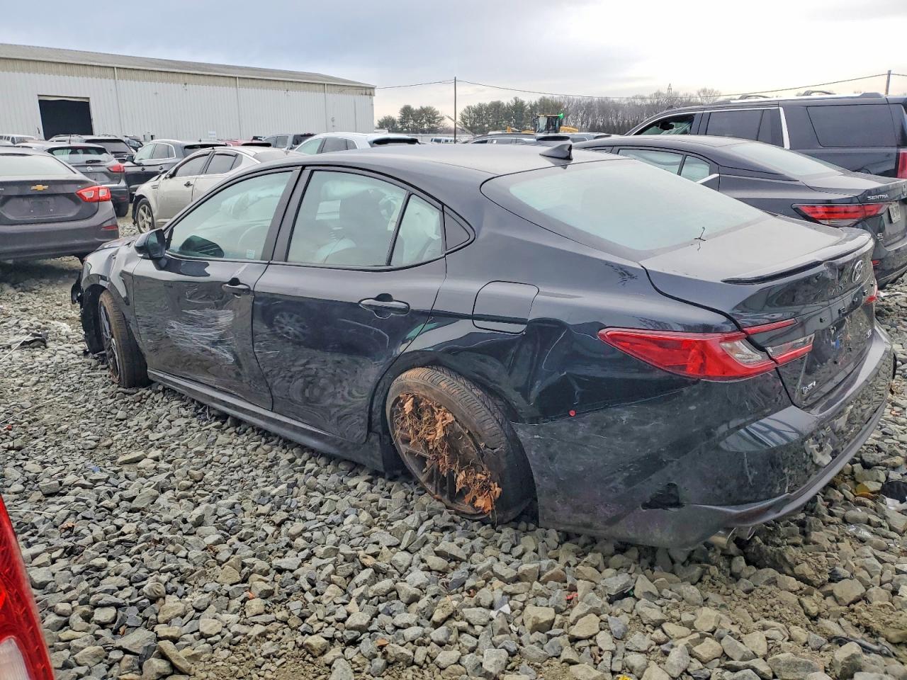 2025 TOYOTA CAMRY XSE photo 2