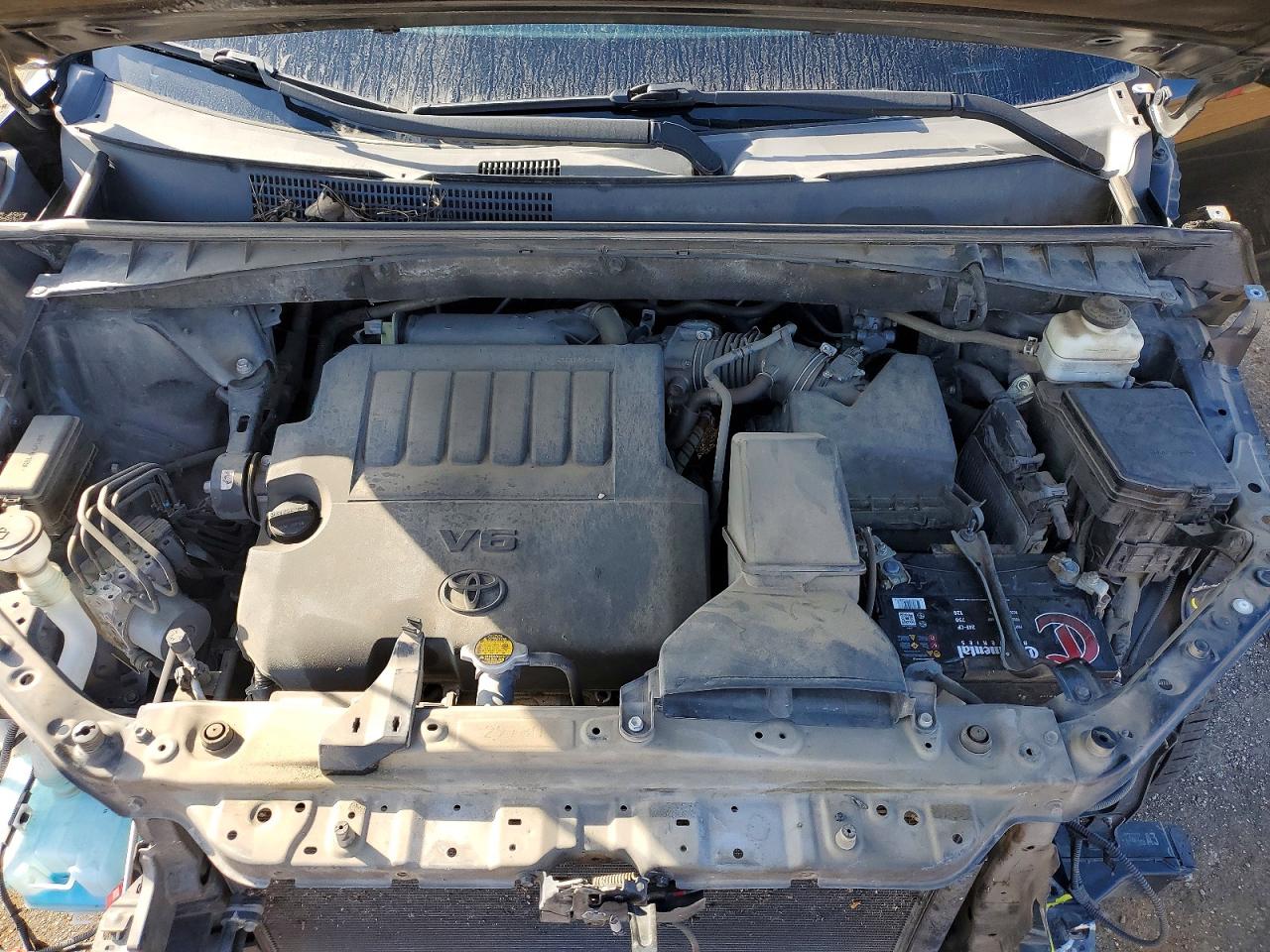 2014 TOYOTA HIGHLANDER XLE photo 12