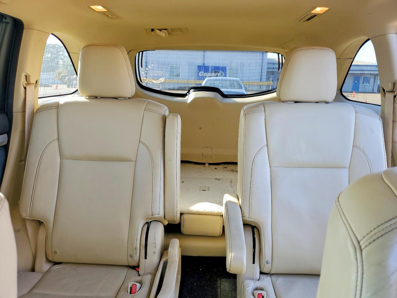 2014 TOYOTA HIGHLANDER XLE photo 10