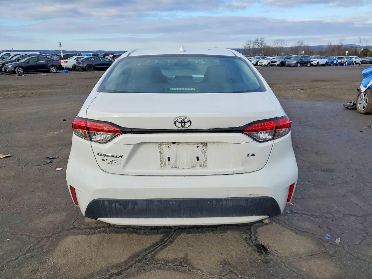 2021 TOYOTA COROLLA LE photo 6