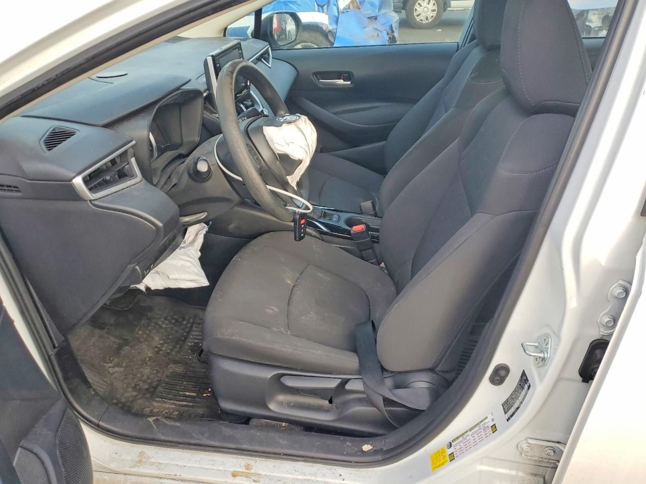 2021 TOYOTA COROLLA LE photo 7