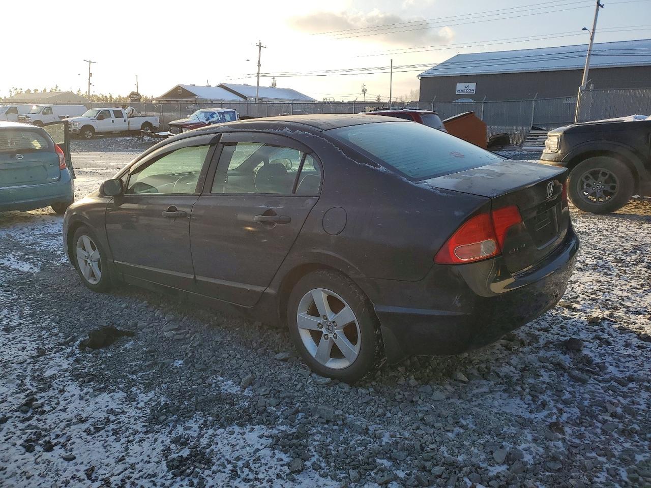 2007 HONDA CIVIC DX photo 2