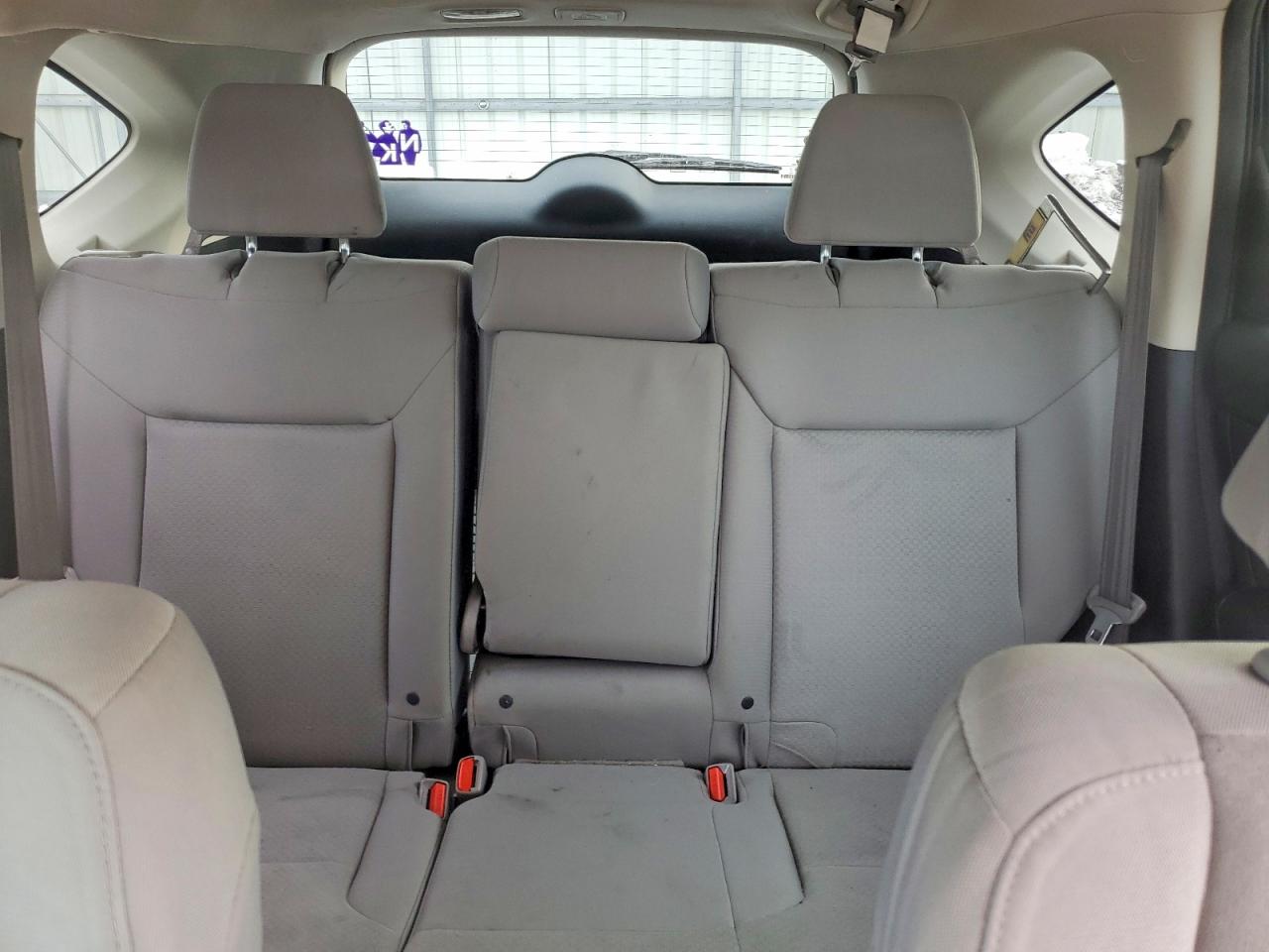 2015 HONDA CR-V LX photo 10