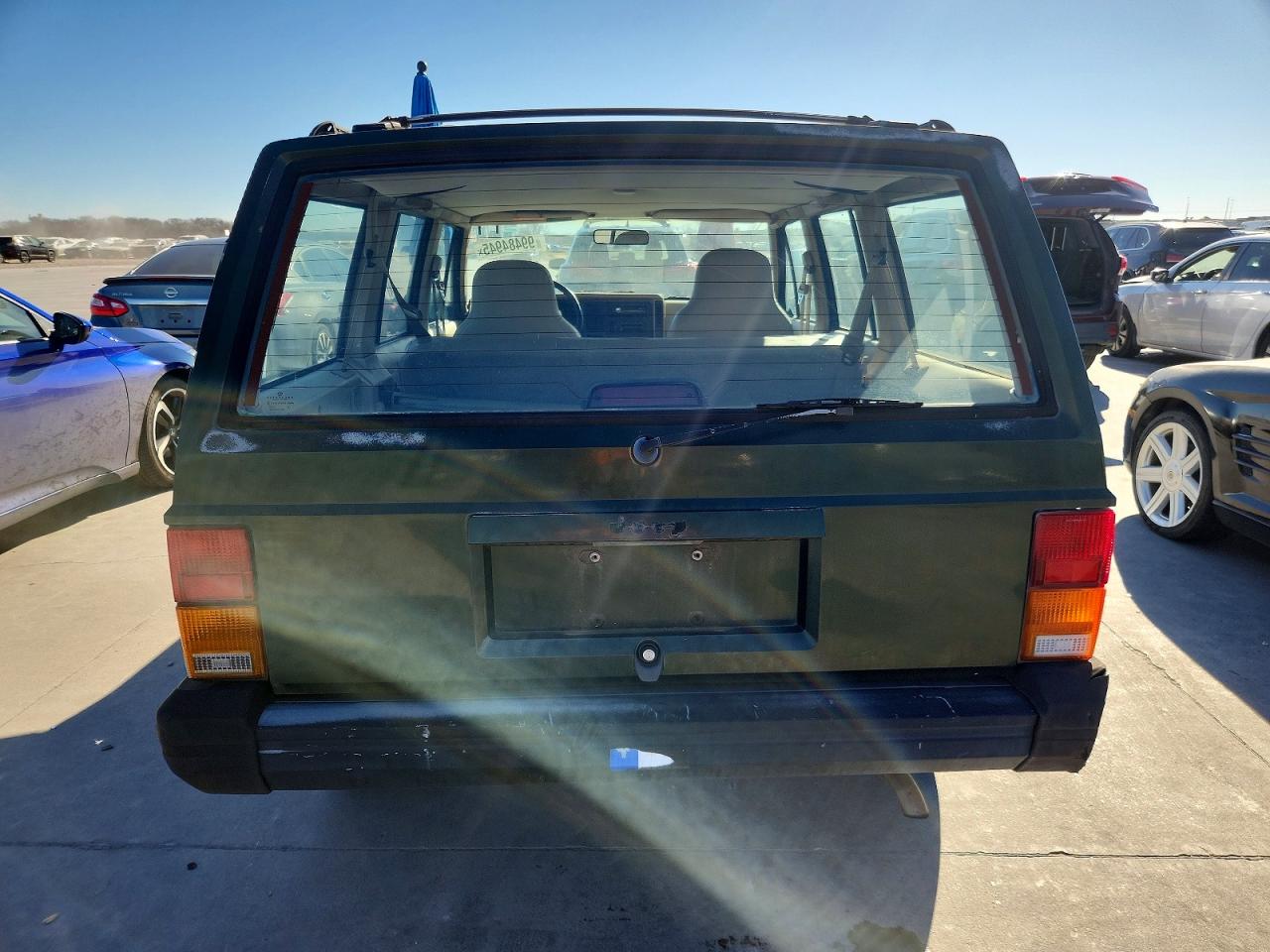 1995 JEEP CHEROKEE SE photo 6