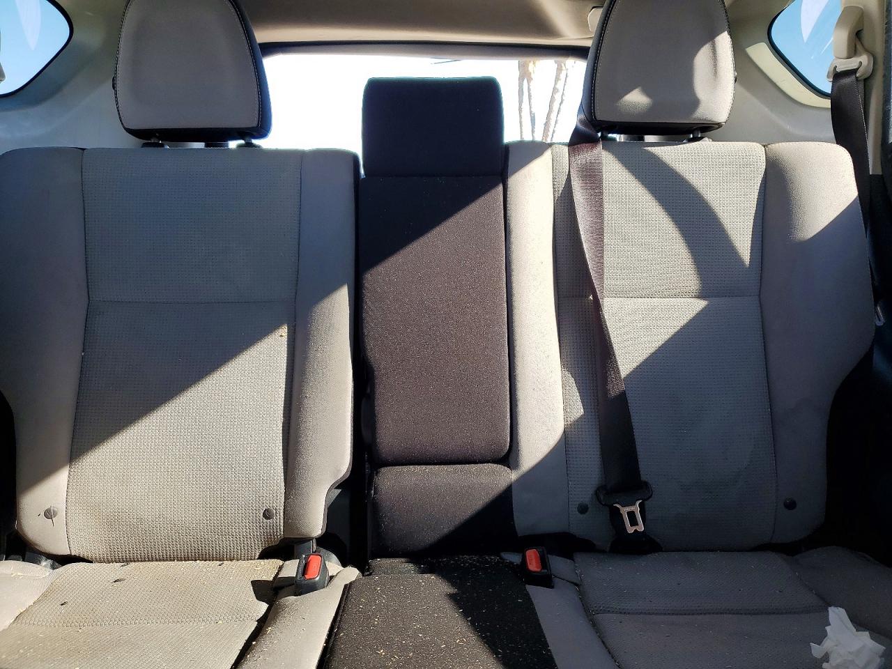 2016 TOYOTA RAV4 XLE photo 10