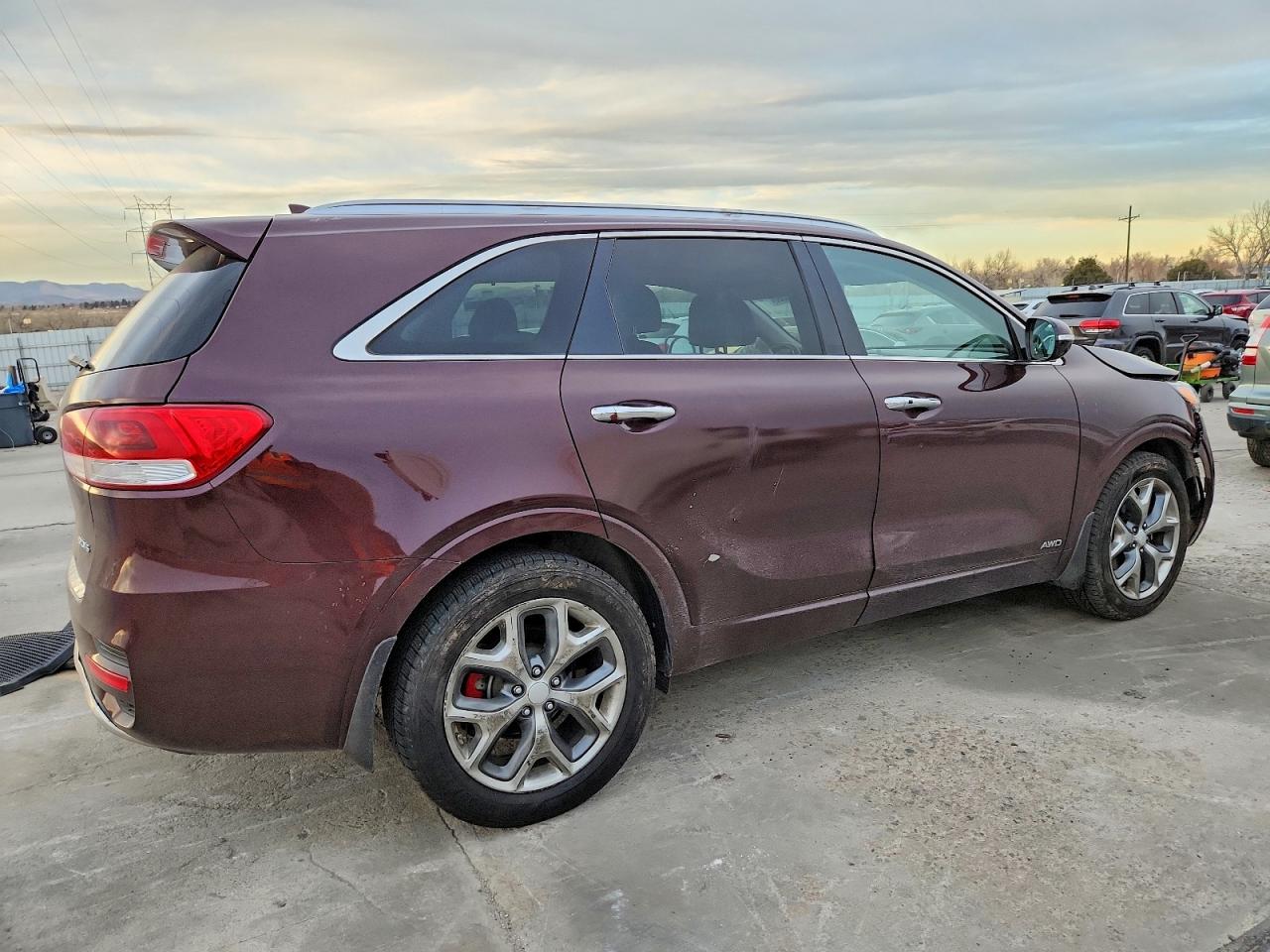 2017 KIA SORENTO SX photo 5