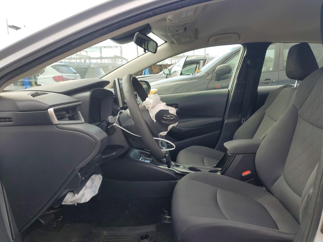 2020 TOYOTA COROLLA LE photo 7