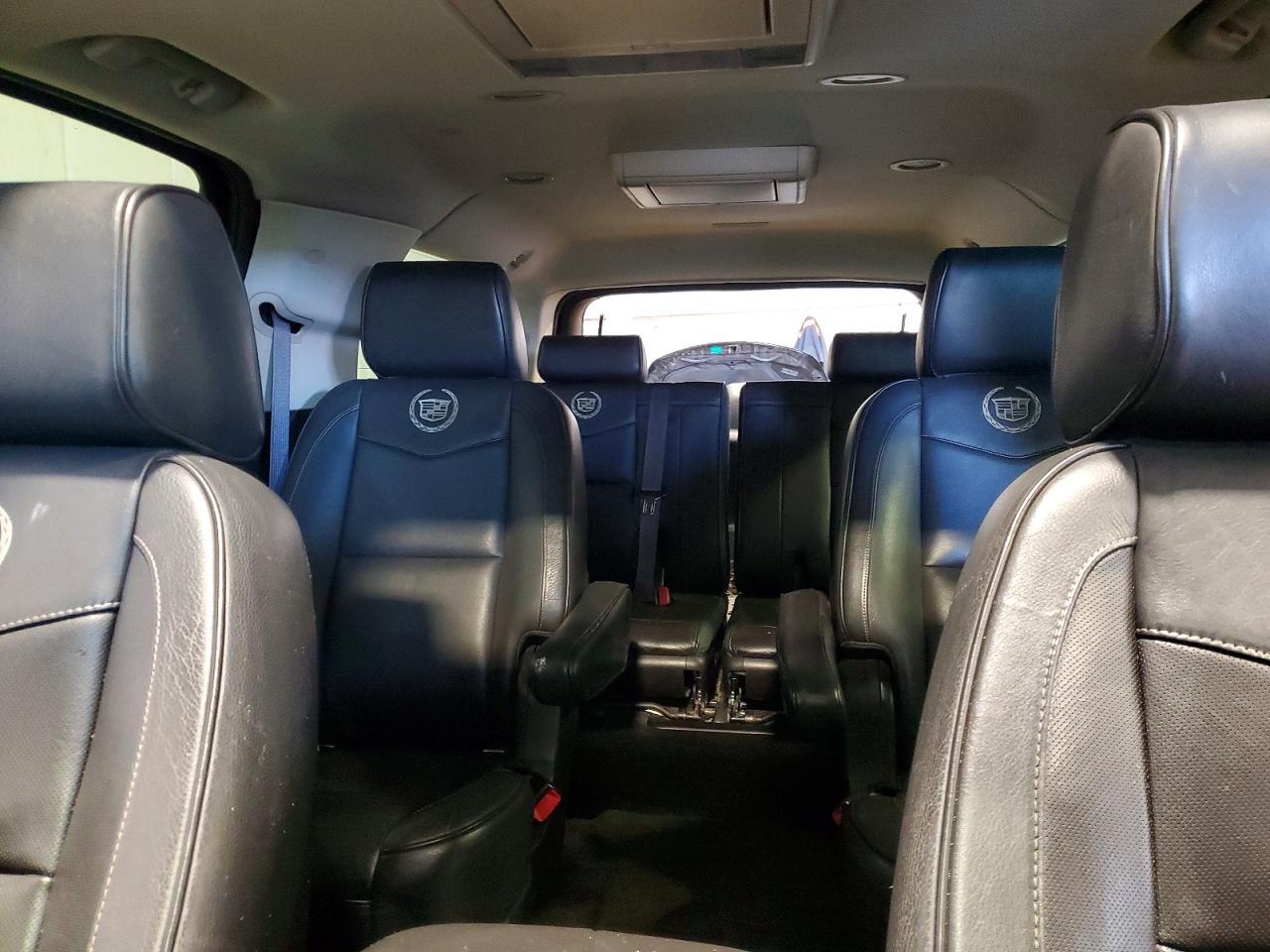 2012 CADILLAC ESCALADE ESV PLATINUM photo 10